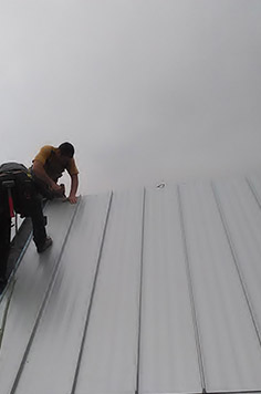 houston commercial roofing contractor